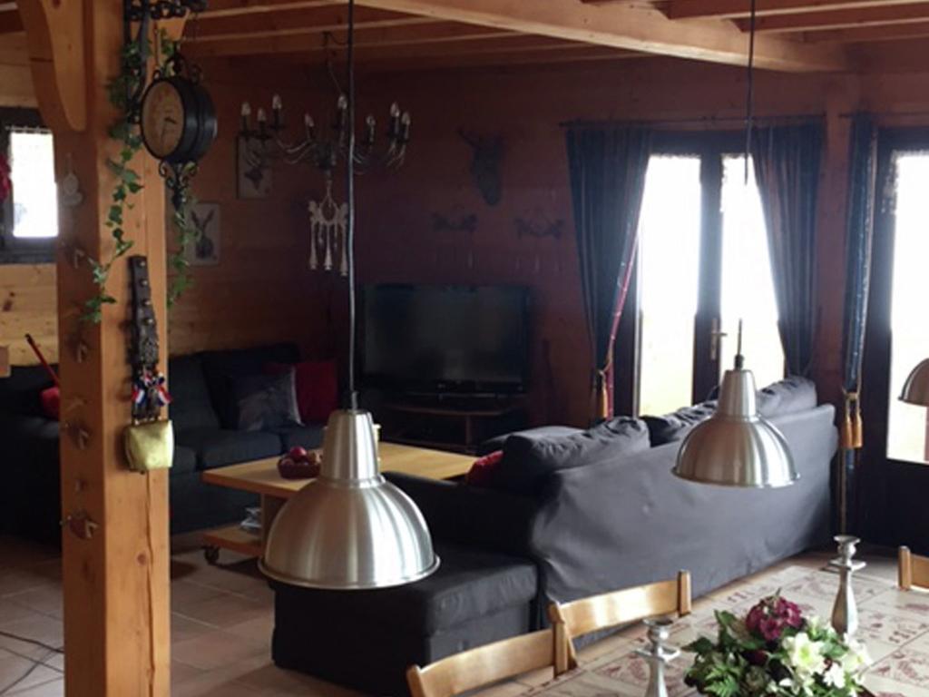 Magnificent Chalet On The Mountain Slopes Les Gets Exterior foto